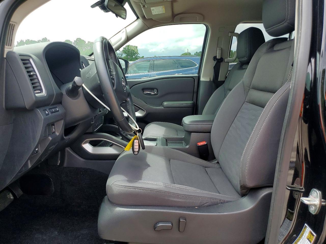 2023 Nissan Frontier Sv - Image 7