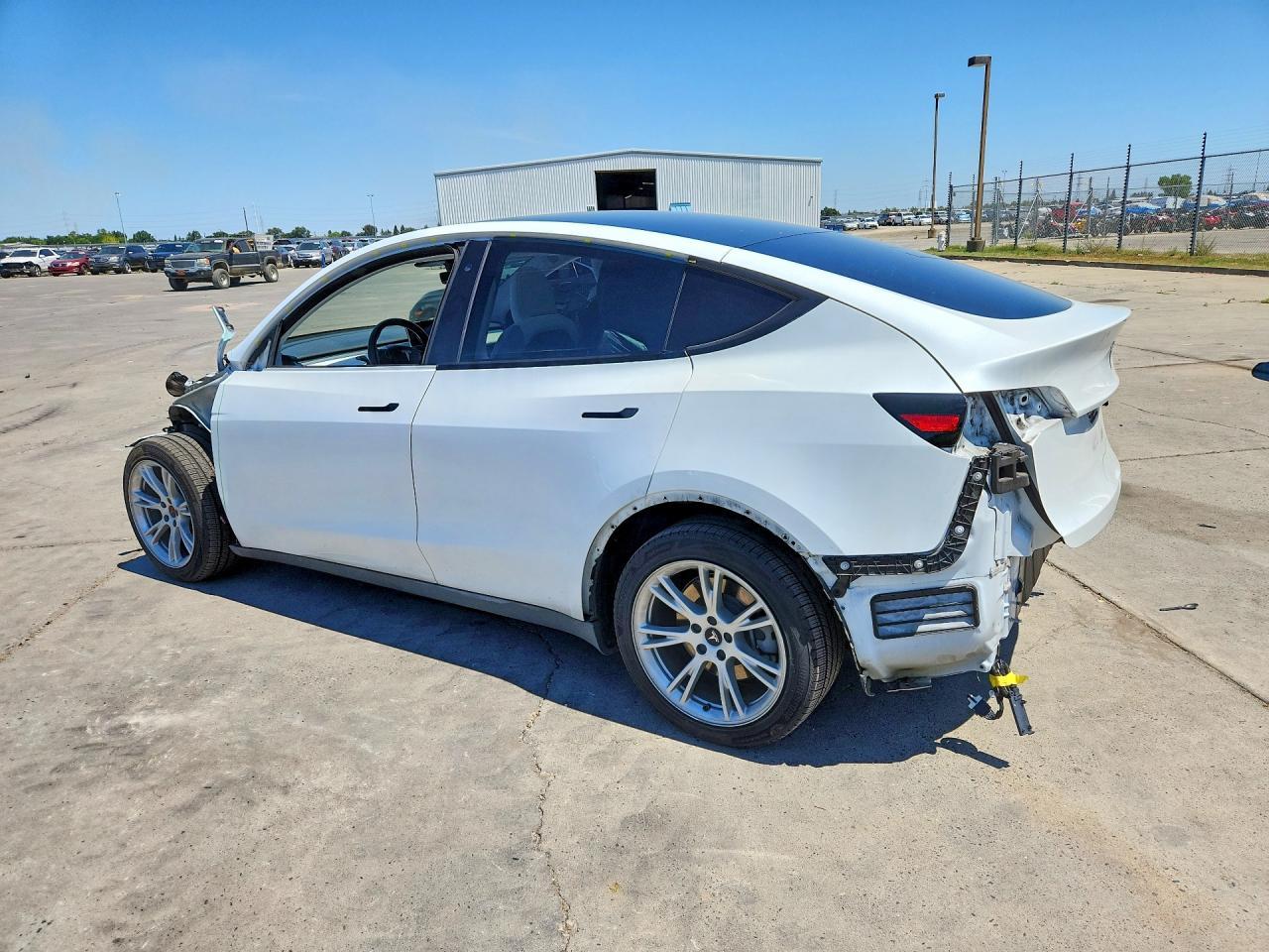 2020 Tesla Model Y - Фото 2
