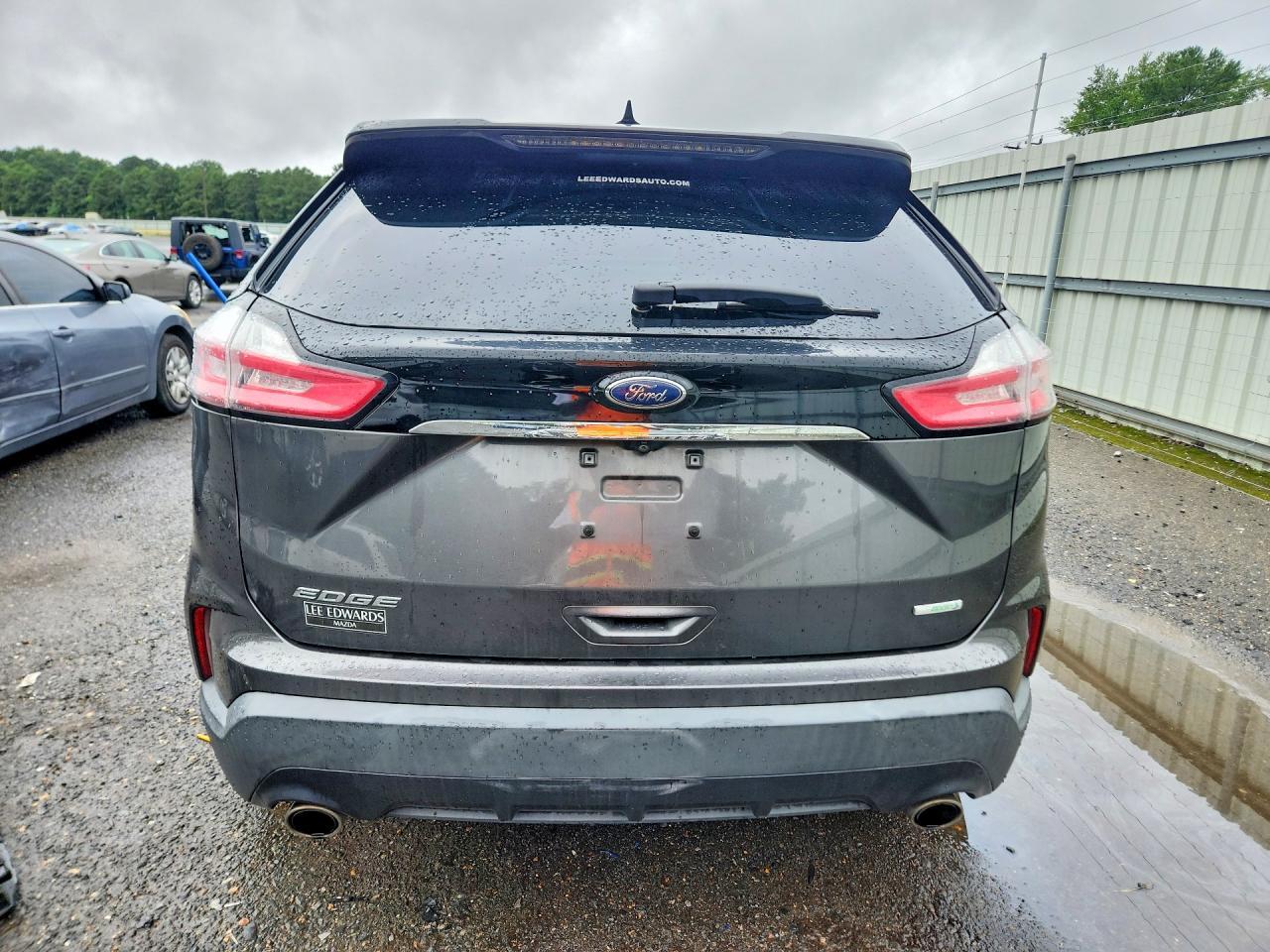 2019 Ford Edge Se - Image 6