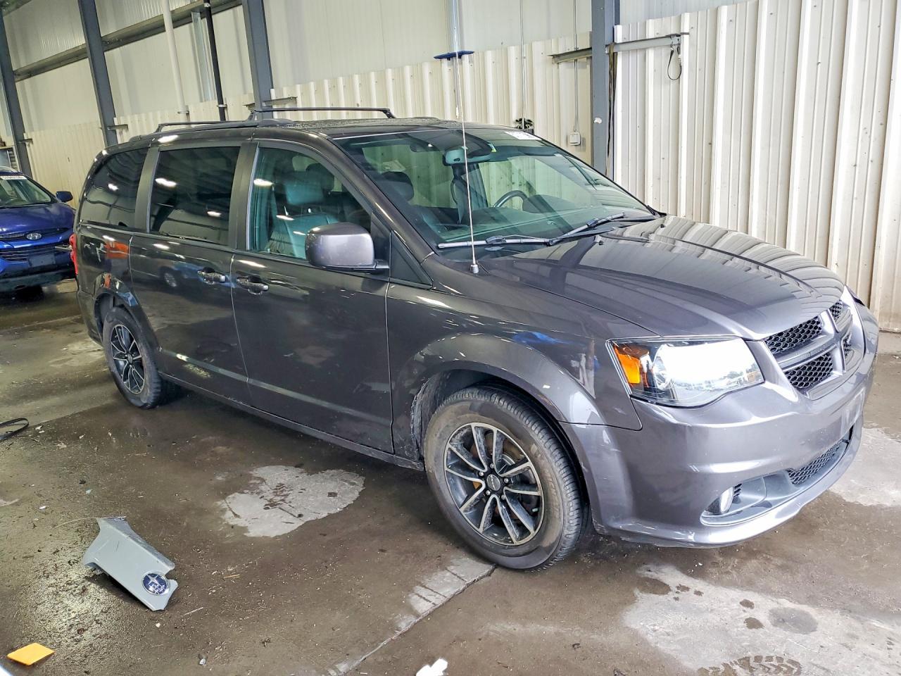 2019 Dodge Grand Caravan Gt - Фото 4