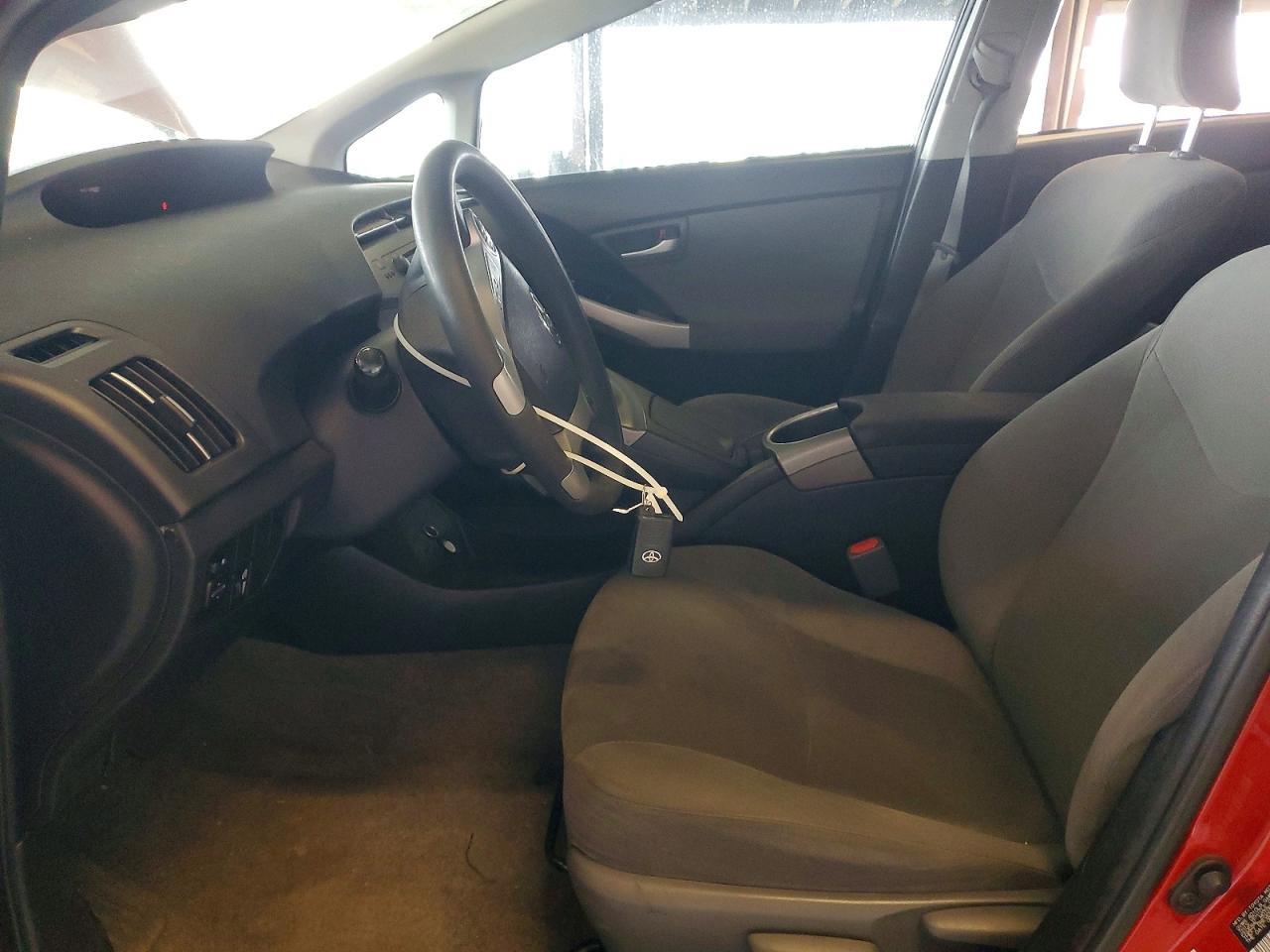 2015 Toyota Prius Three - Фото 7
