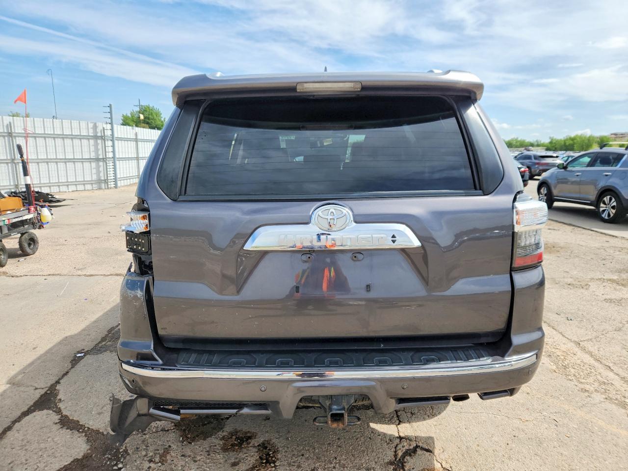 2016 Toyota 4Runner Limited - Image 6