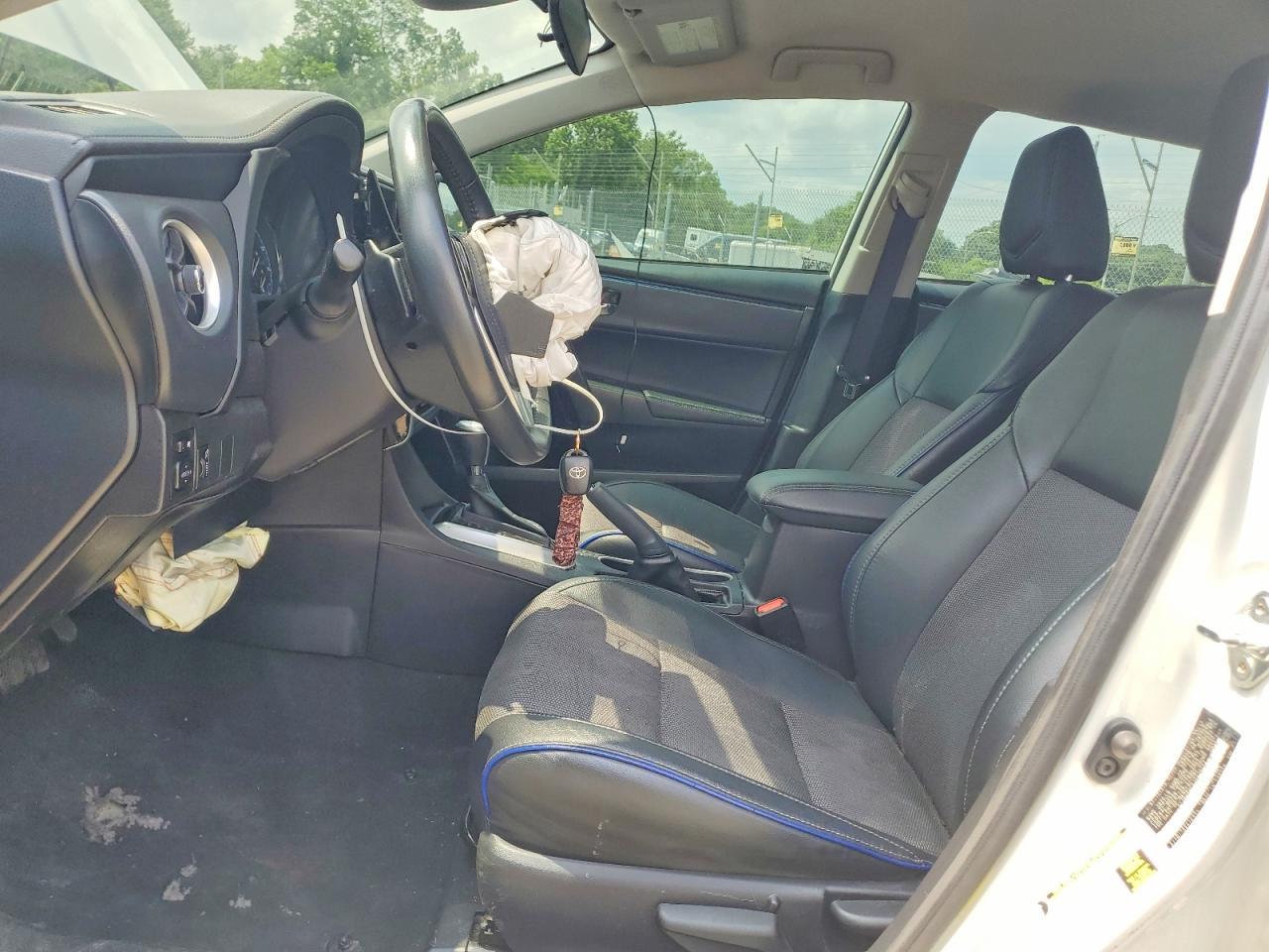 2018 Toyota Corolla Se - Image 7
