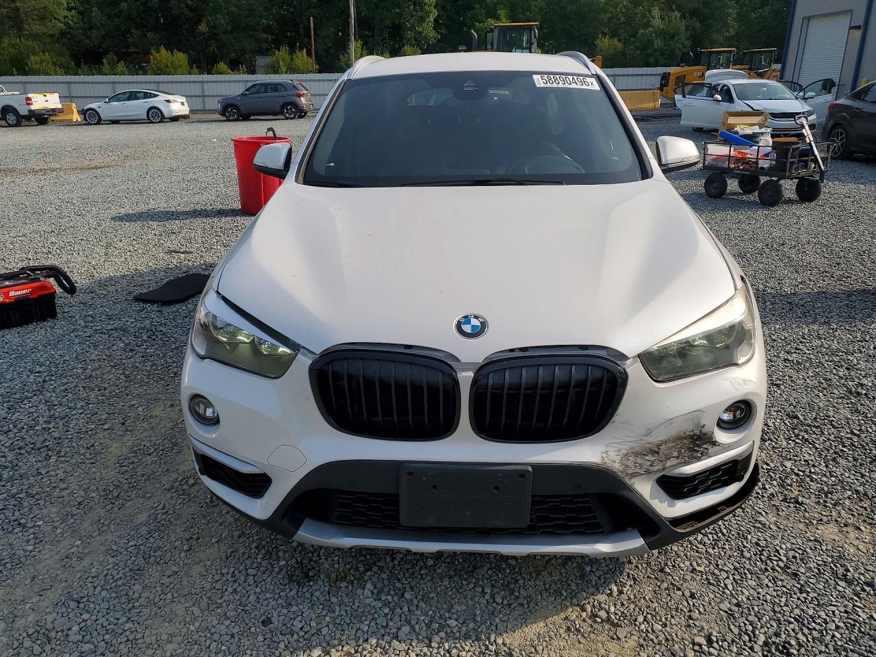 2019 BMW X1 xDrive28I - Image 5