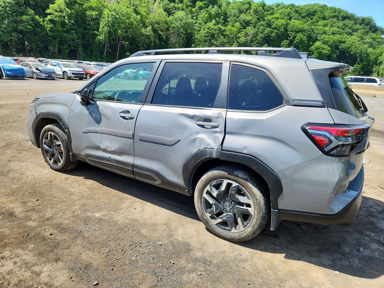 2025 Subaru Forester Limited - Фото 2