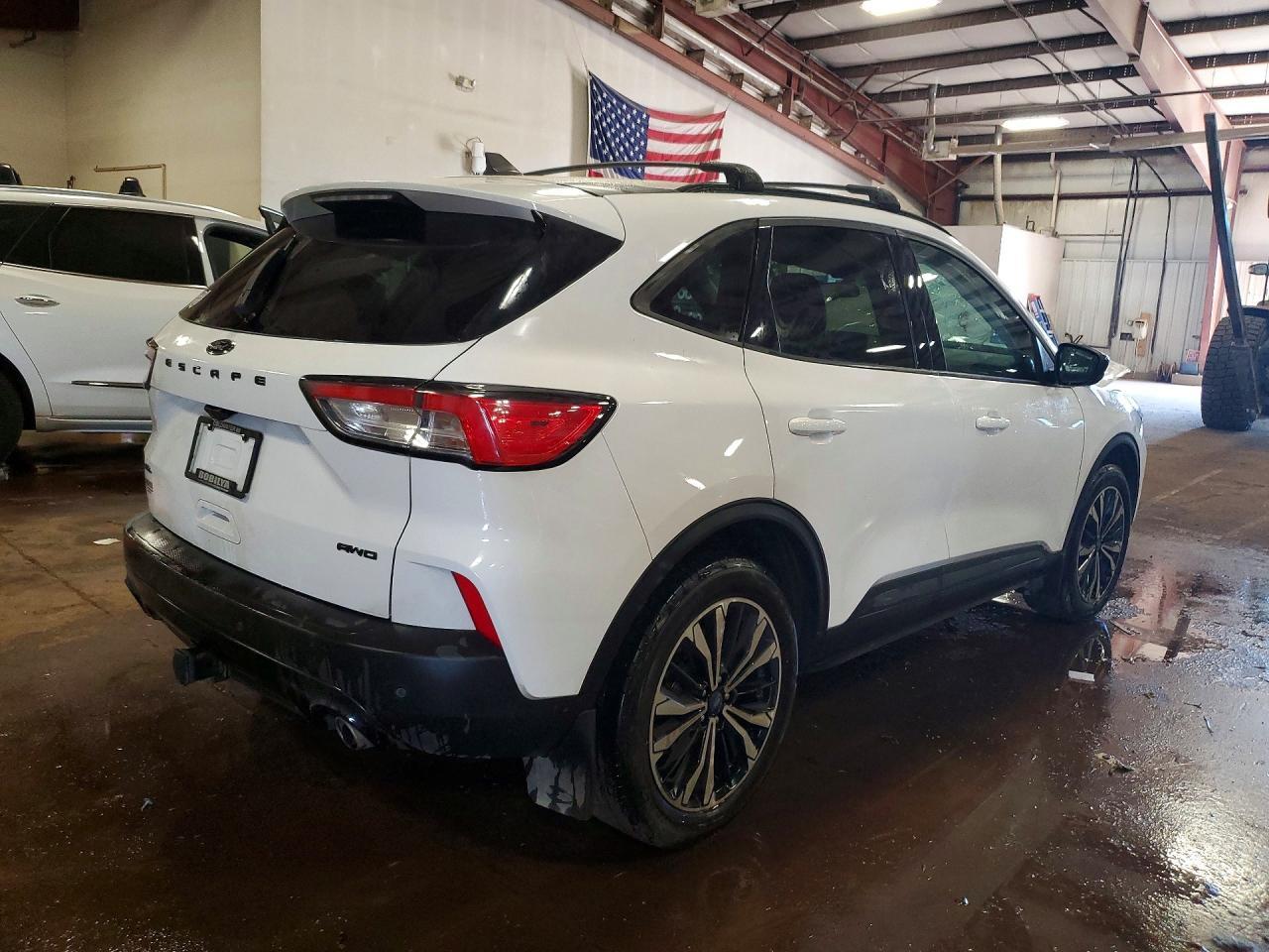 2022 Ford Escape Sel - Image 3