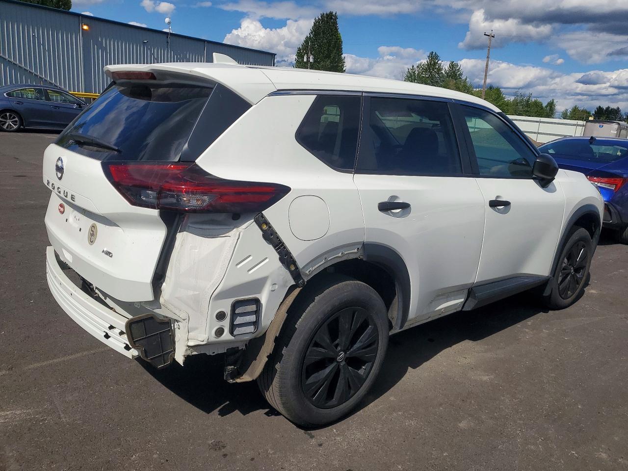 2021 Nissan Rogue S - Фото 3