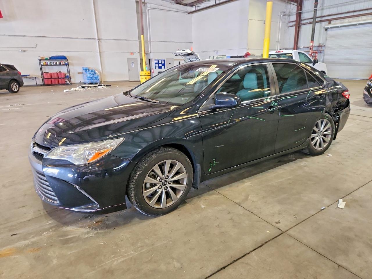 2016 Toyota Camry Xle