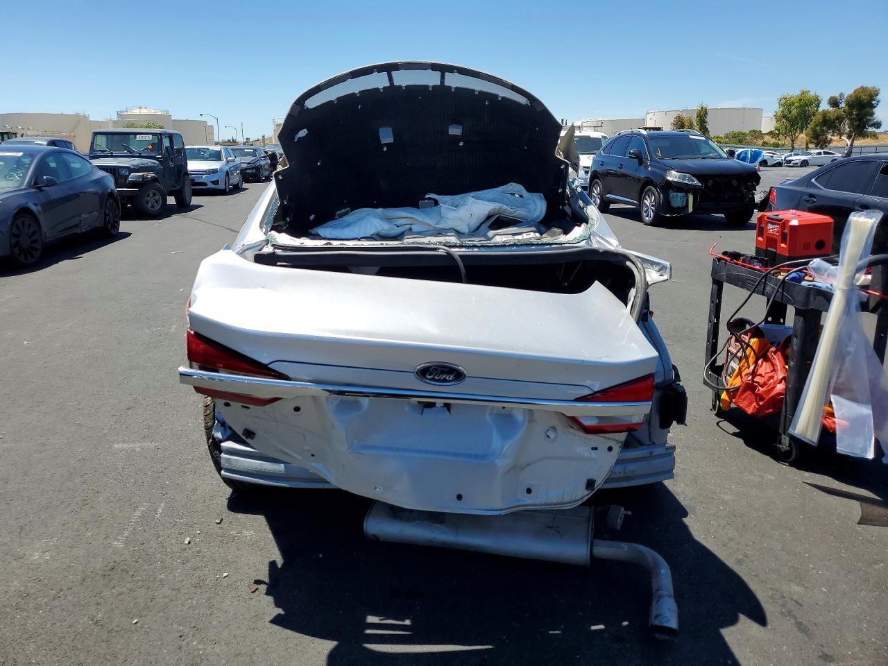 2018 Ford Fusion Se - Фото 6