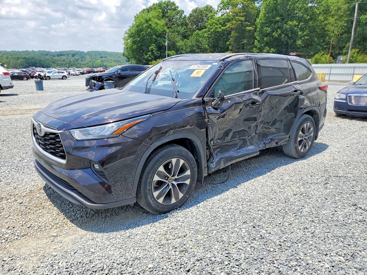 2020 Toyota Highlander Xle