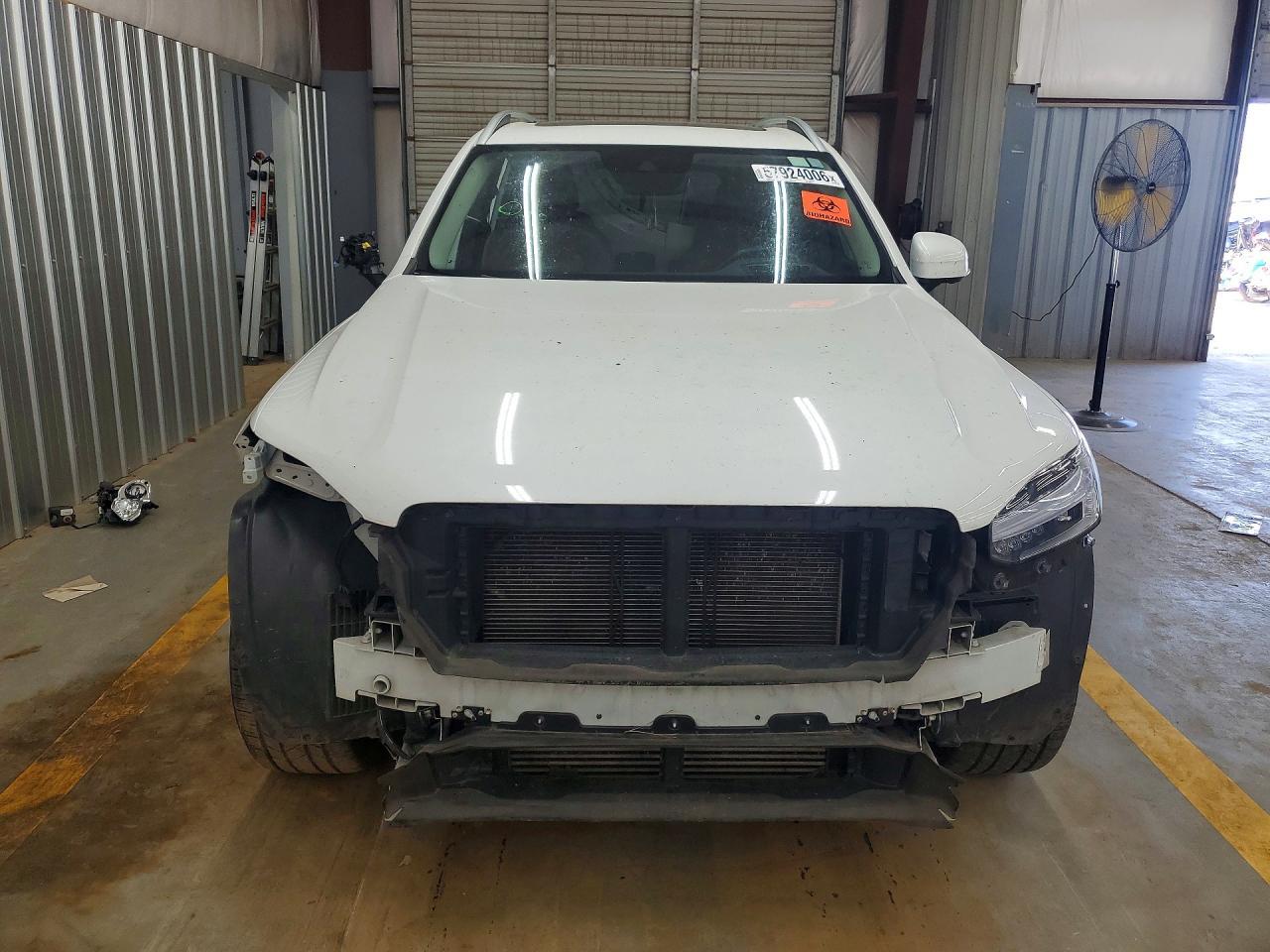 2019 Volvo Xc90 T6 Momentum - Image 5