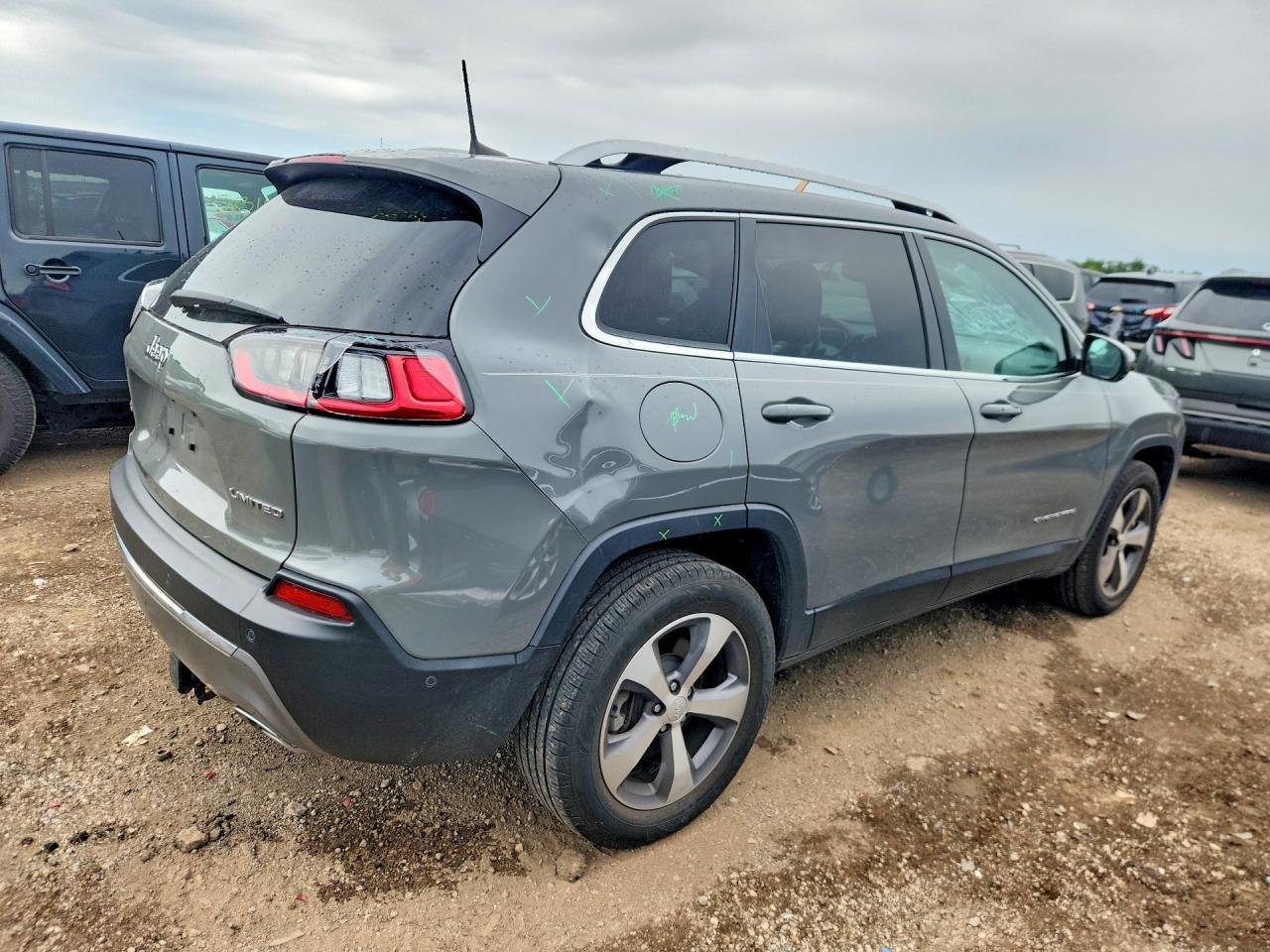 2021 Jeep Cherokee Limited - Фото 3