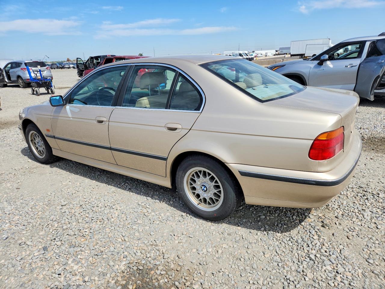 1998 BMW 528 I Automatic - Image 2