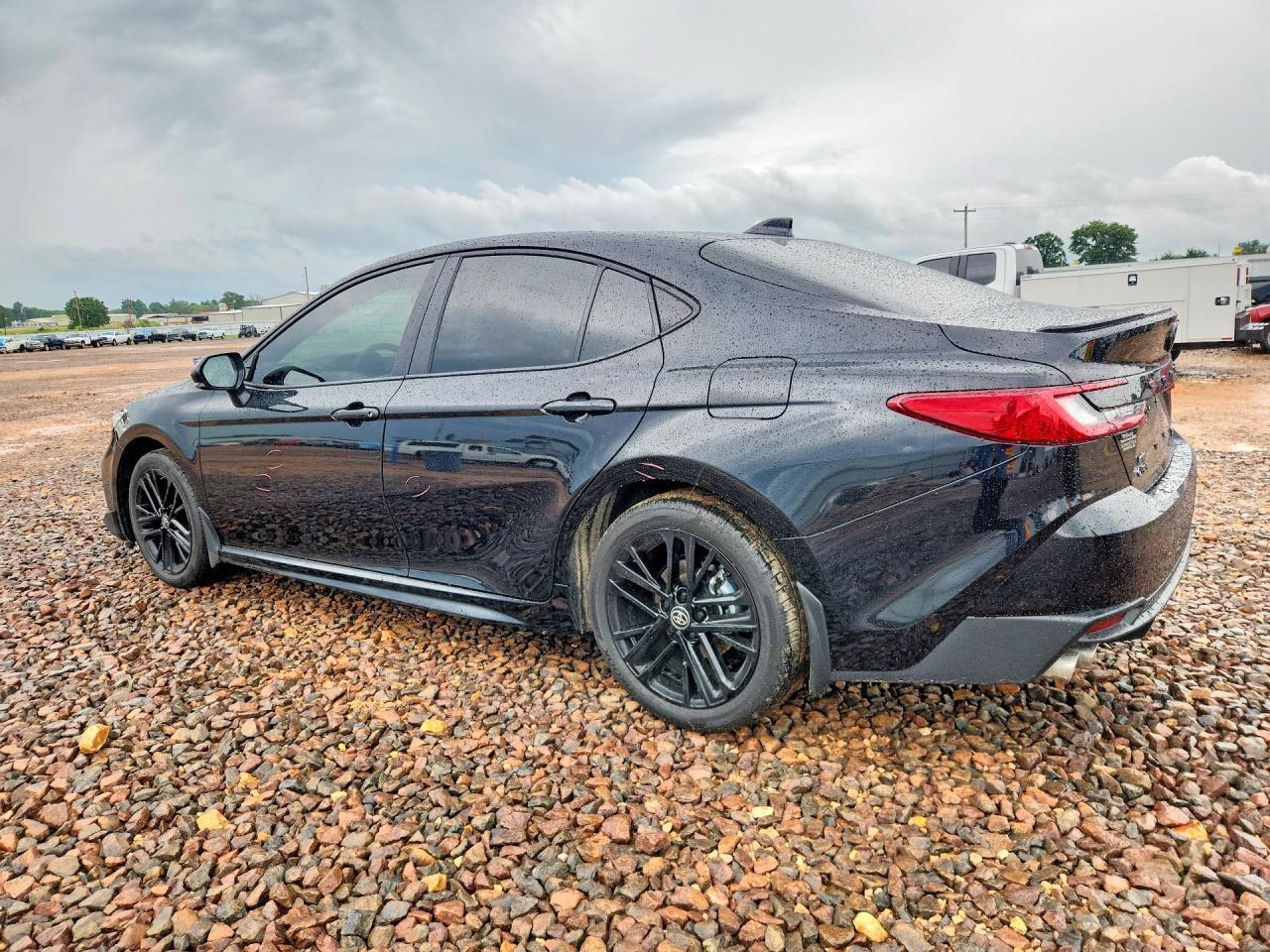 2026 Toyota Camry Se - Фото 2