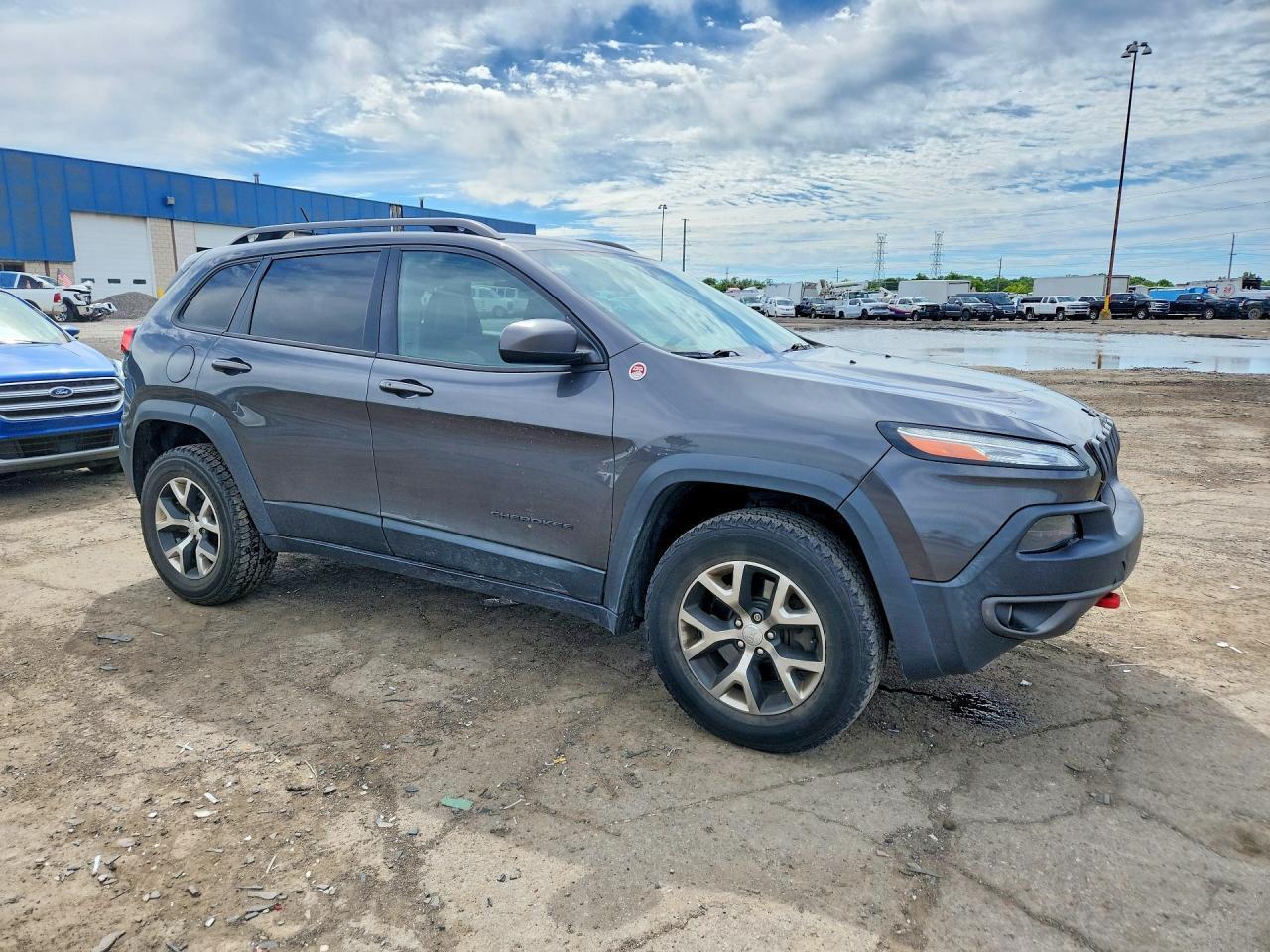 2015 Jeep Cherokee Trailhawk - Фото 4