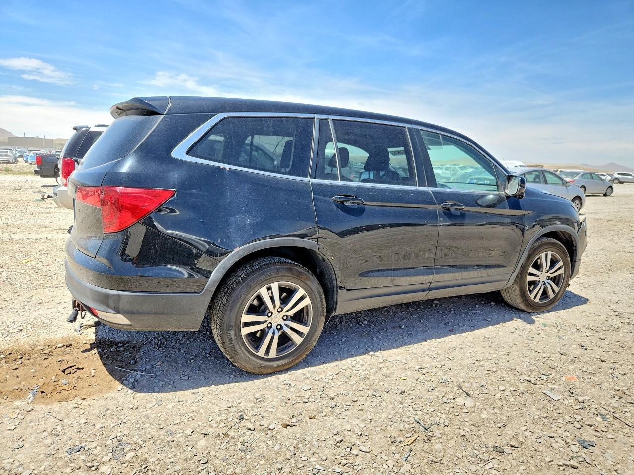 2016 Honda Pilot Exl - Image 3