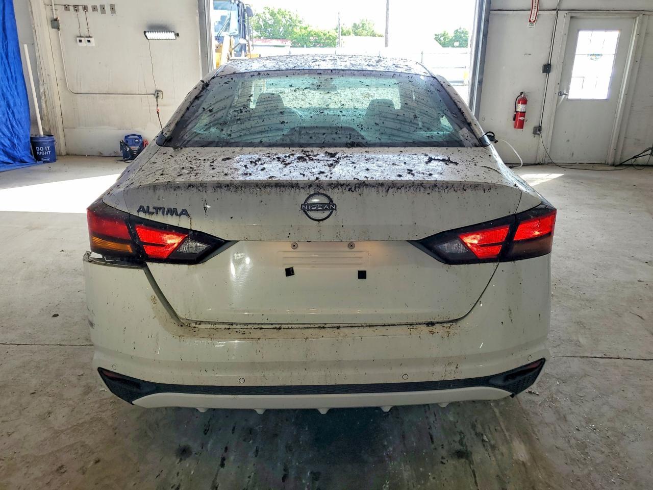 2024 Nissan Altima S - Image 6