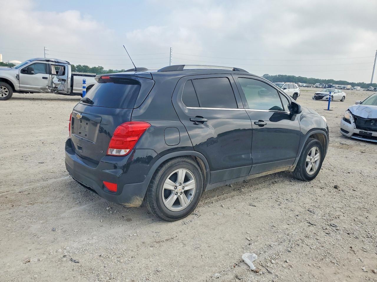 2020 Chevrolet Trax 1Lt - Image 3