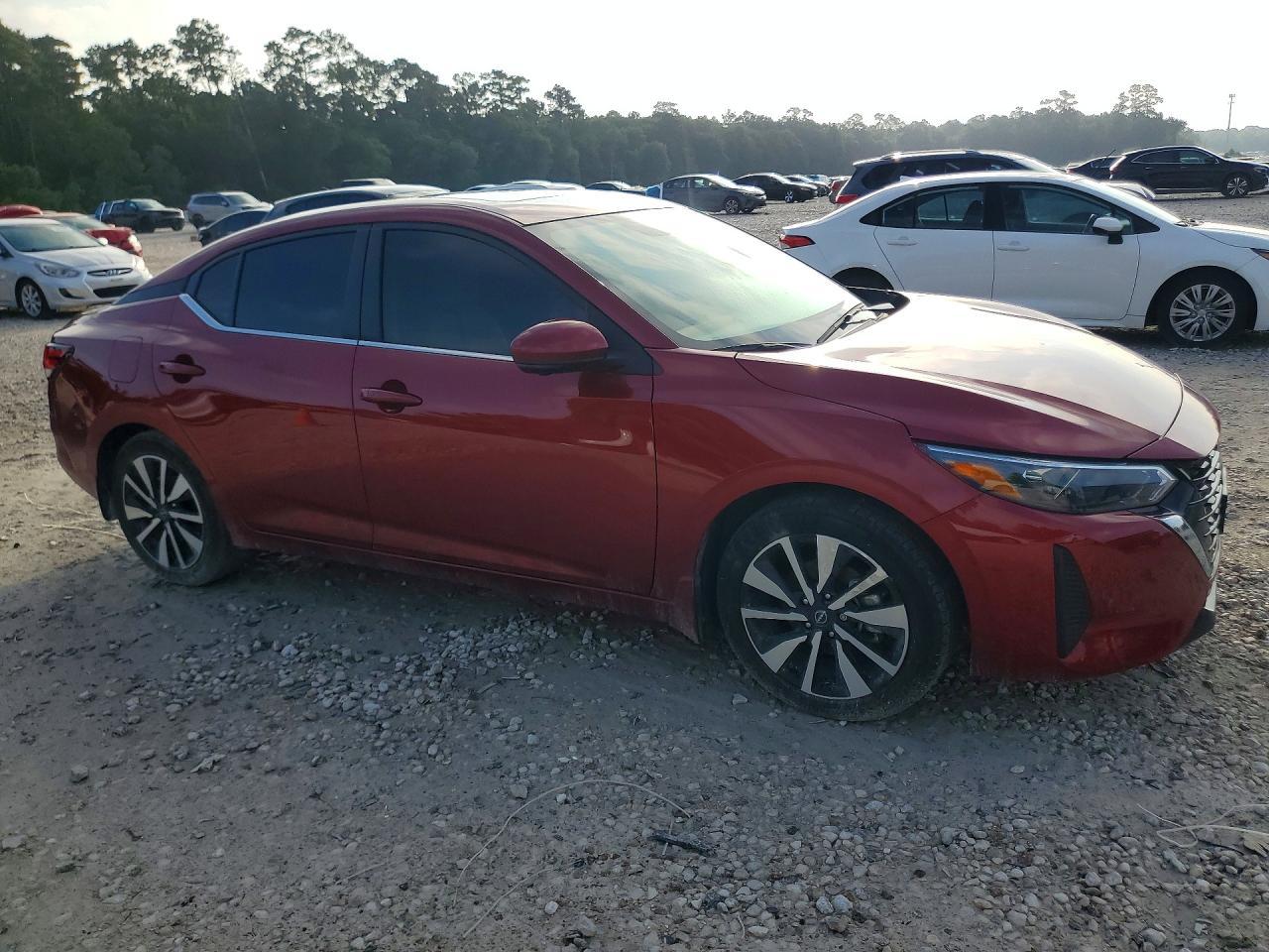 2025 Nissan Sentra Sv - Фото 4