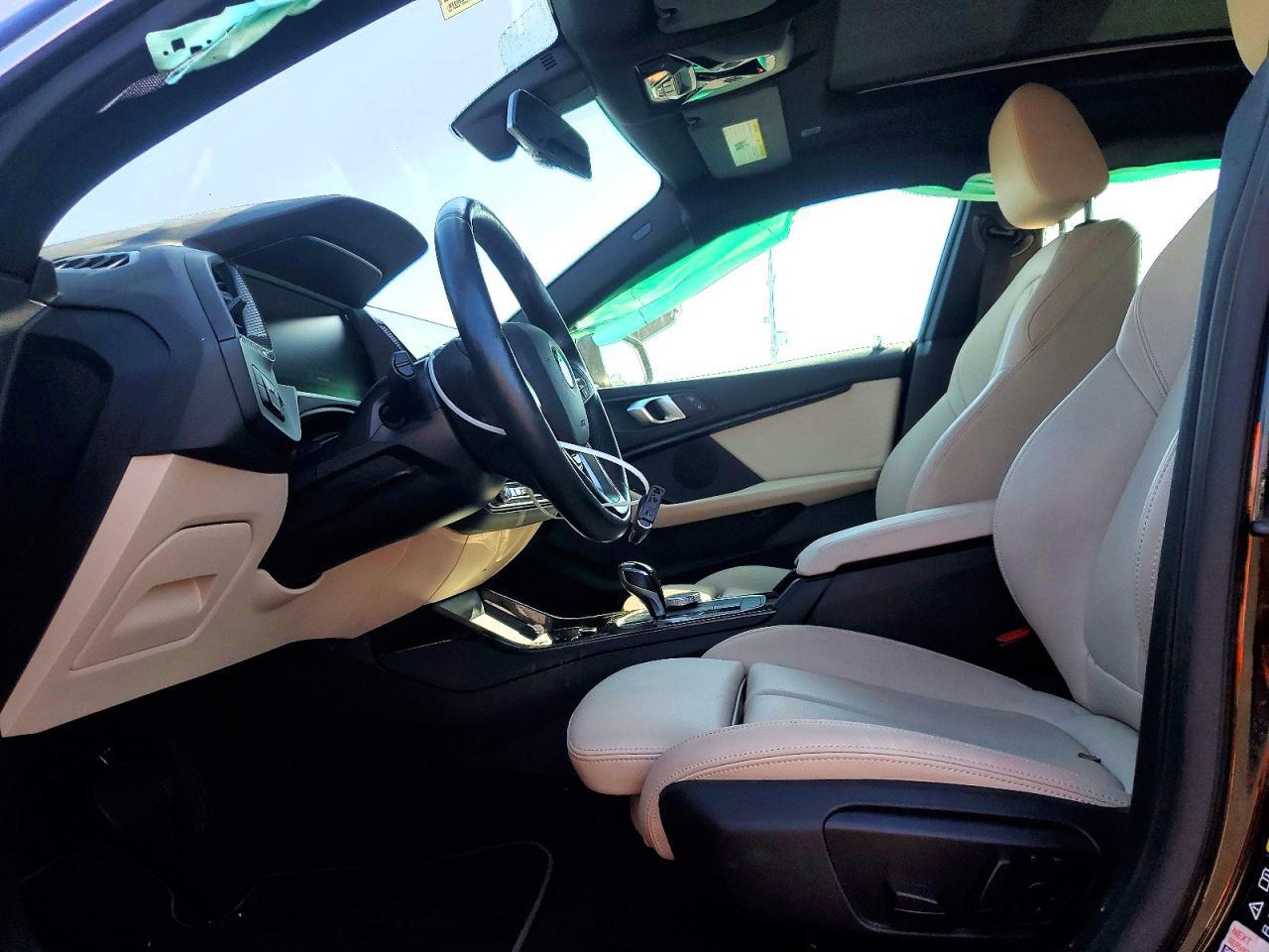 2024 BMW 228Xi - Фото 7
