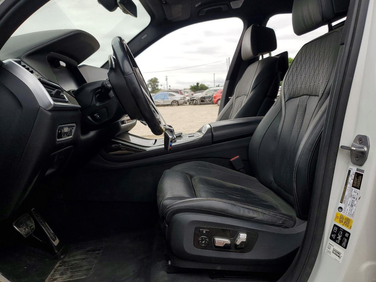 2019 BMW X7 xDrive50I - Фото 7