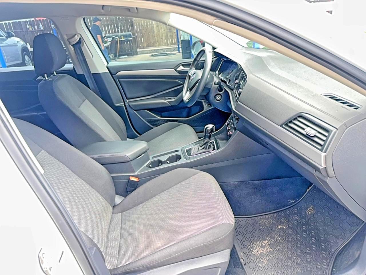 2020 Volkswagen Jetta S - Image 5