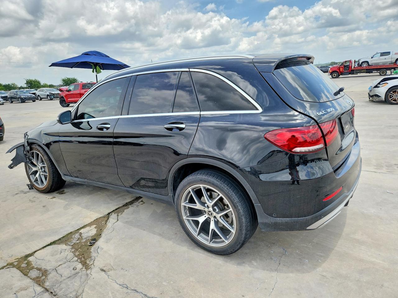 2021 Mercedes-Benz Glc 300 - Image 2