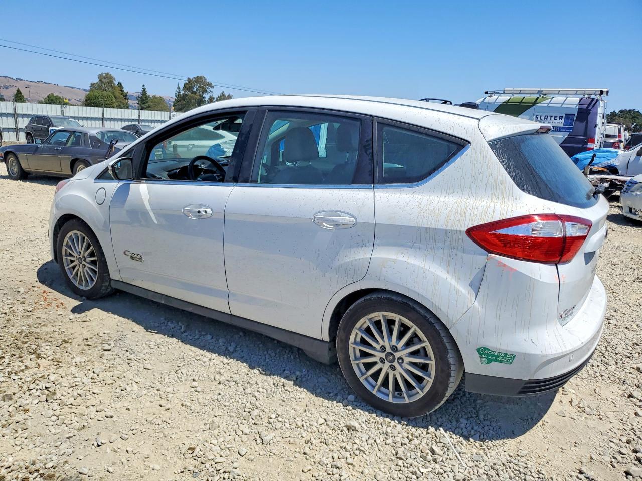 2015 Ford C-Max Premium Sel - Image 2
