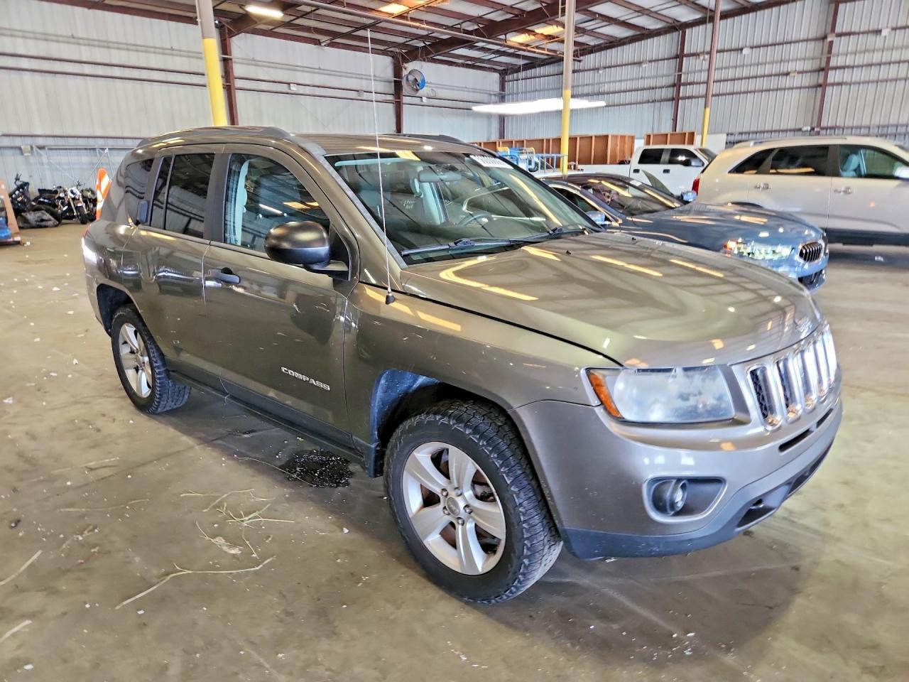2014 Jeep Compass Sport - Фото 4