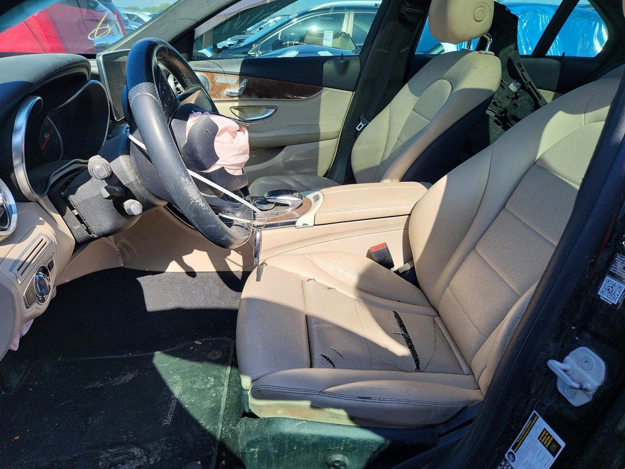 2015 Mercedes-Benz C 300 4Matic - Image 7