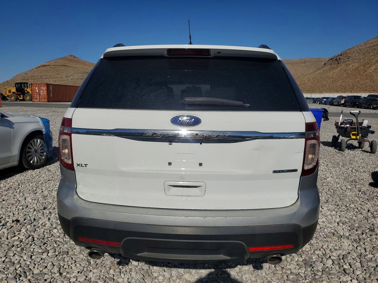 2014 Ford Explorer Xlt - Image 6