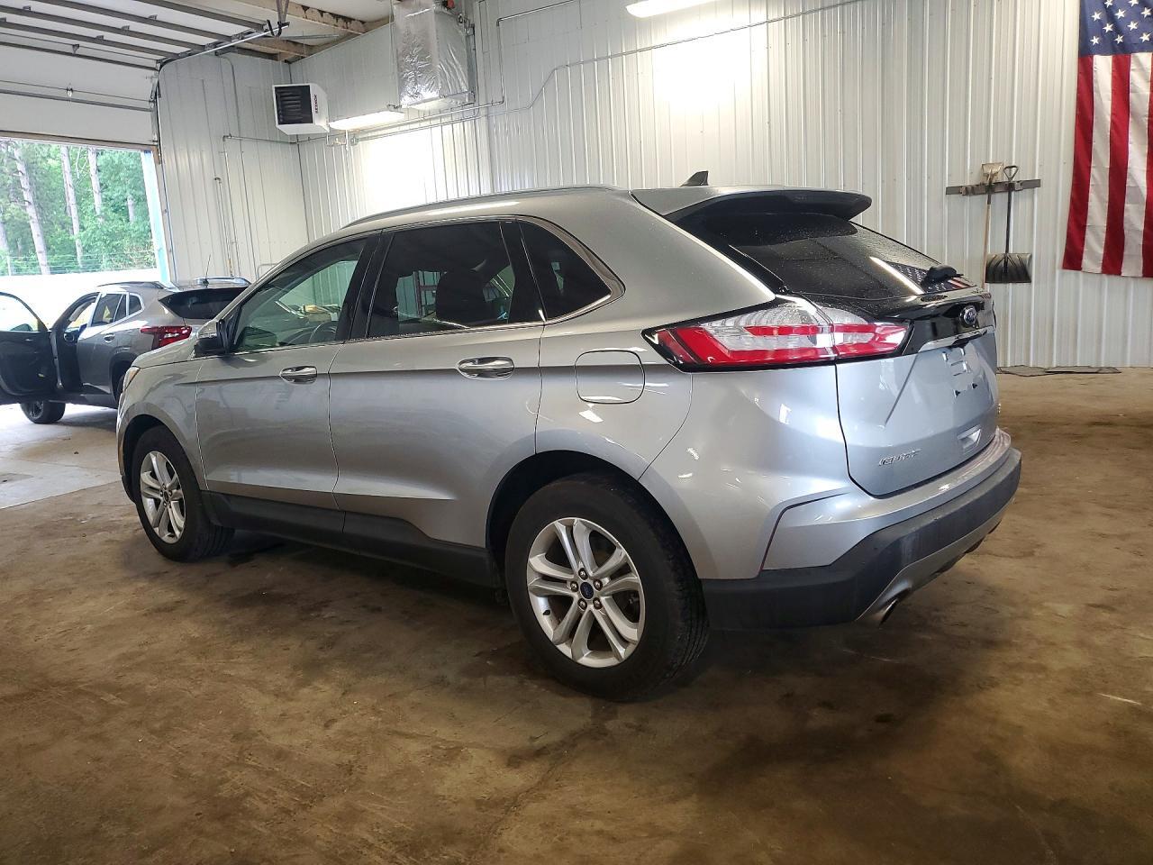 2020 Ford Edge Sel - Фото 2