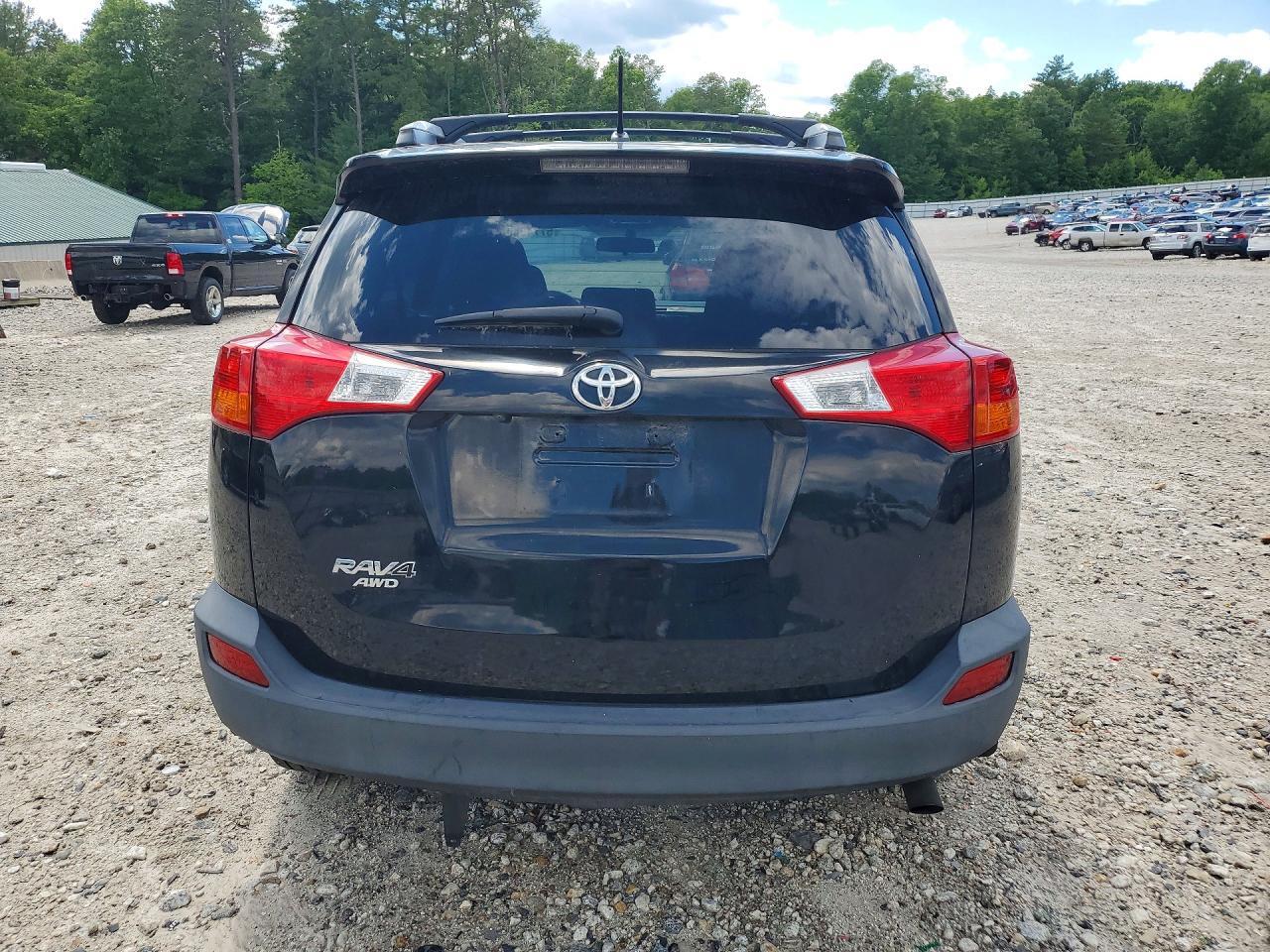 2014 Toyota Rav4 Le - Image 6