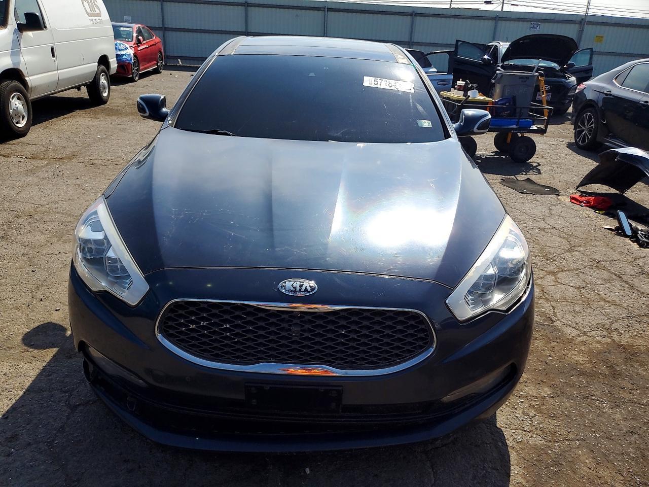 2015 Kia K900 Luxury - Фото 5