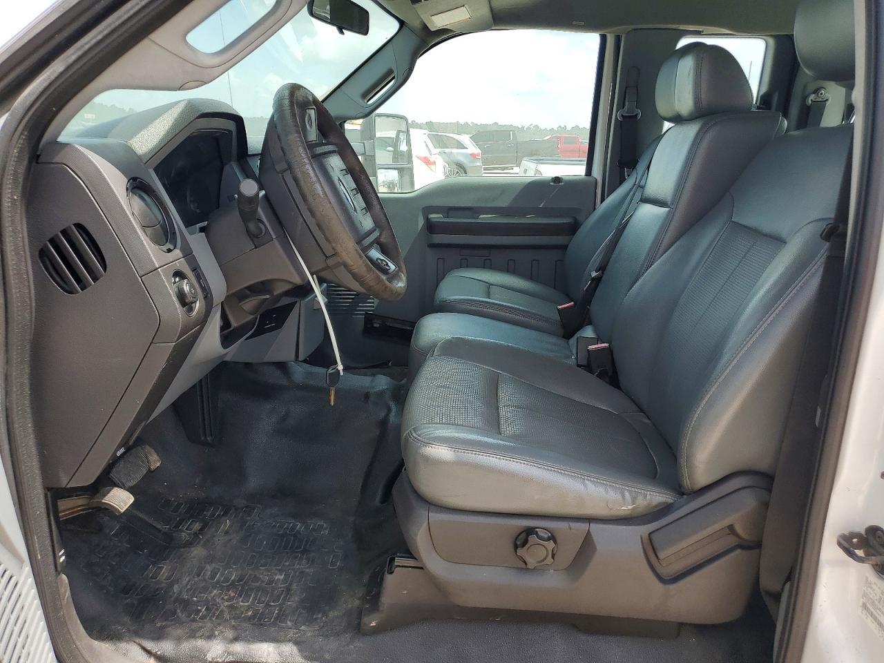 2013 Ford F350 Super Duty - Image 7