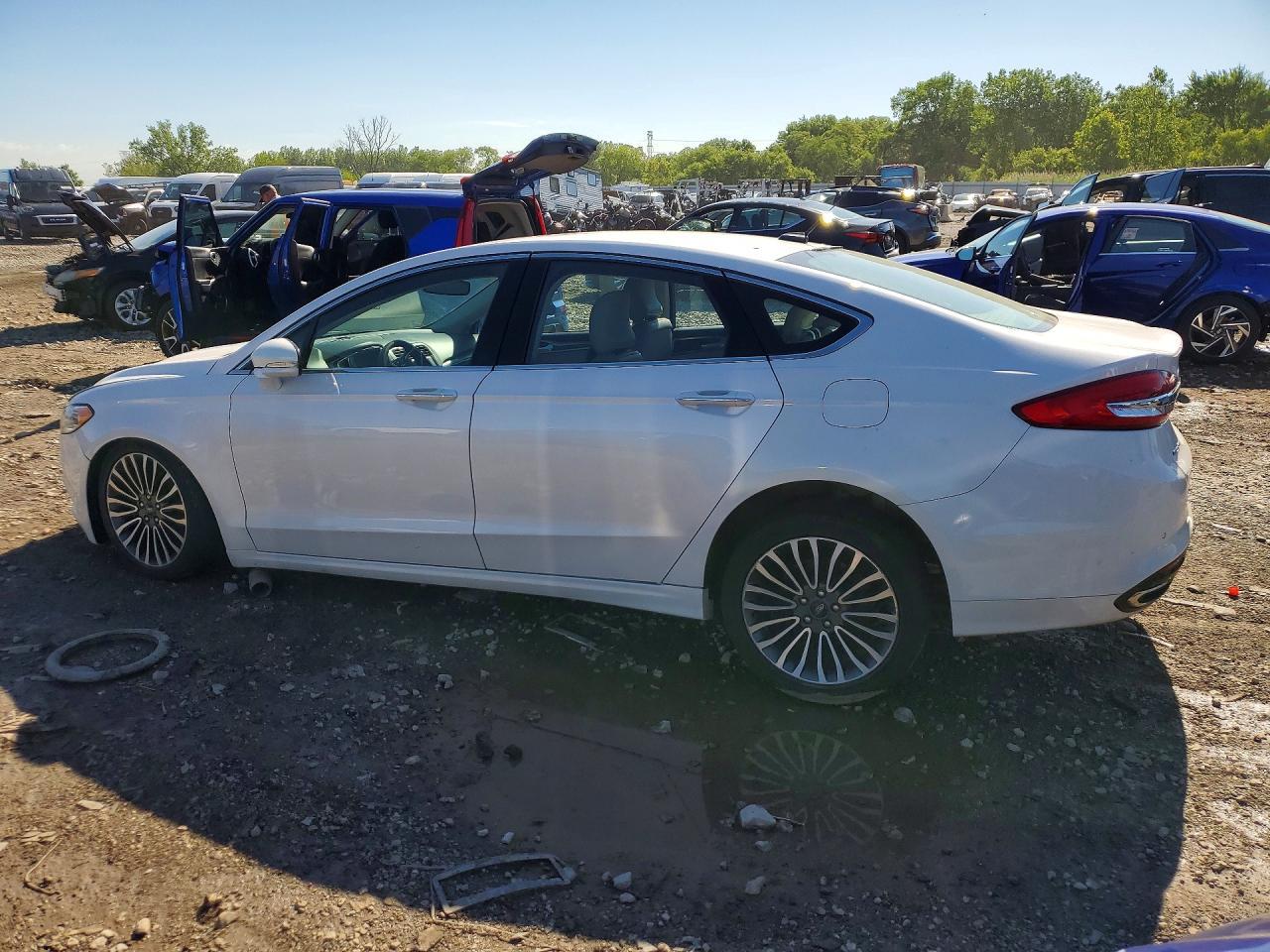 2017 Ford Fusion Se - Фото 2