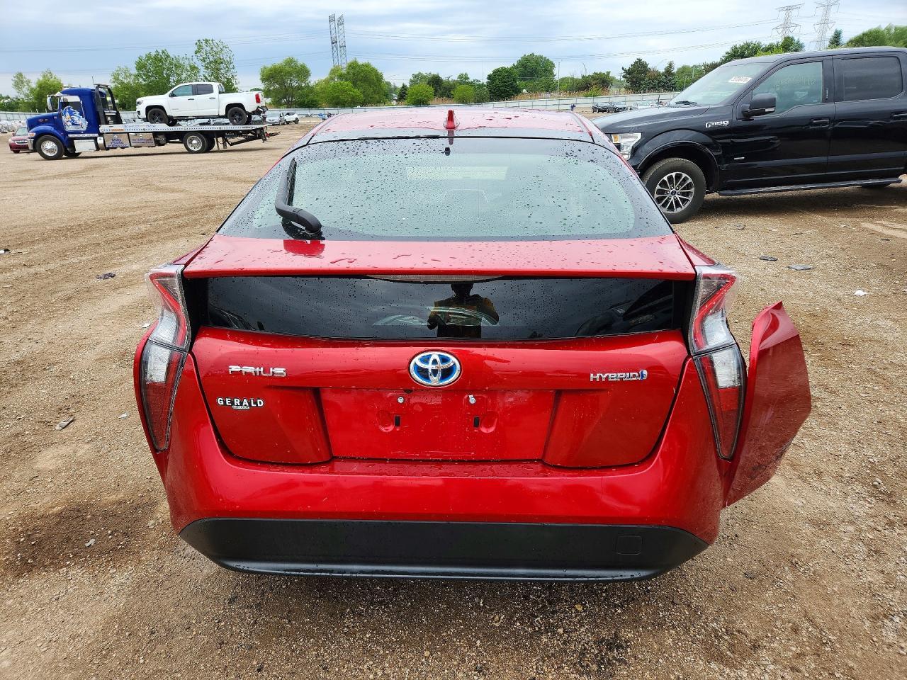 2017 Toyota Prius Two - Фото 6