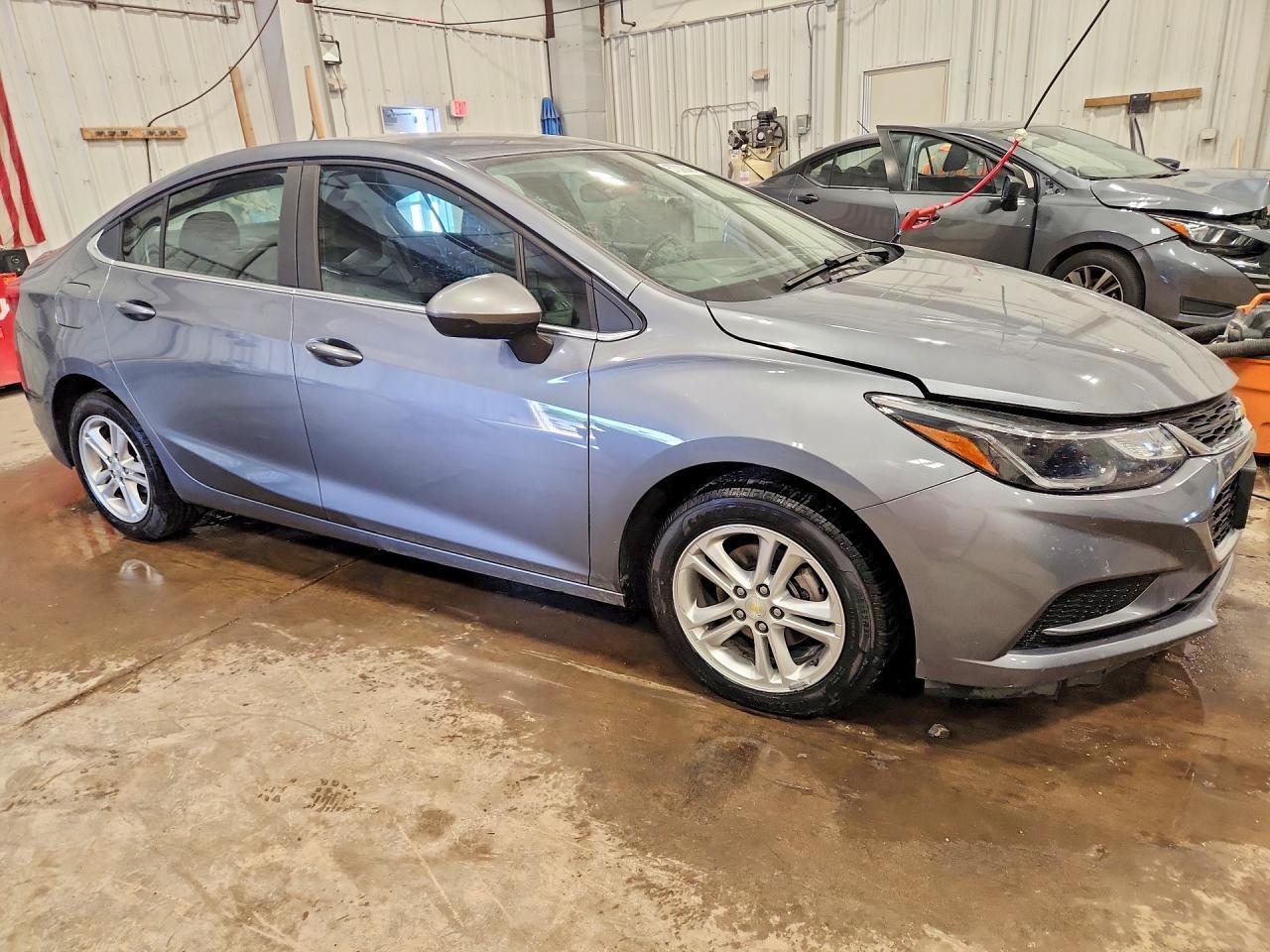 2018 Chevrolet Cruze Lt - Фото 4