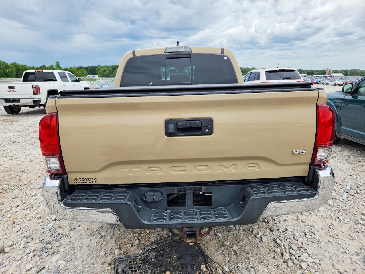 2018 Toyota Tacoma Trd Off-Road - Фото 6