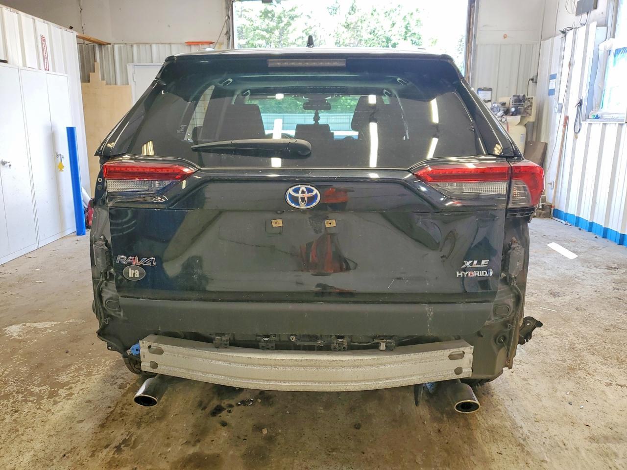 2023 Toyota Rav4 Hybrid Xle - Image 6
