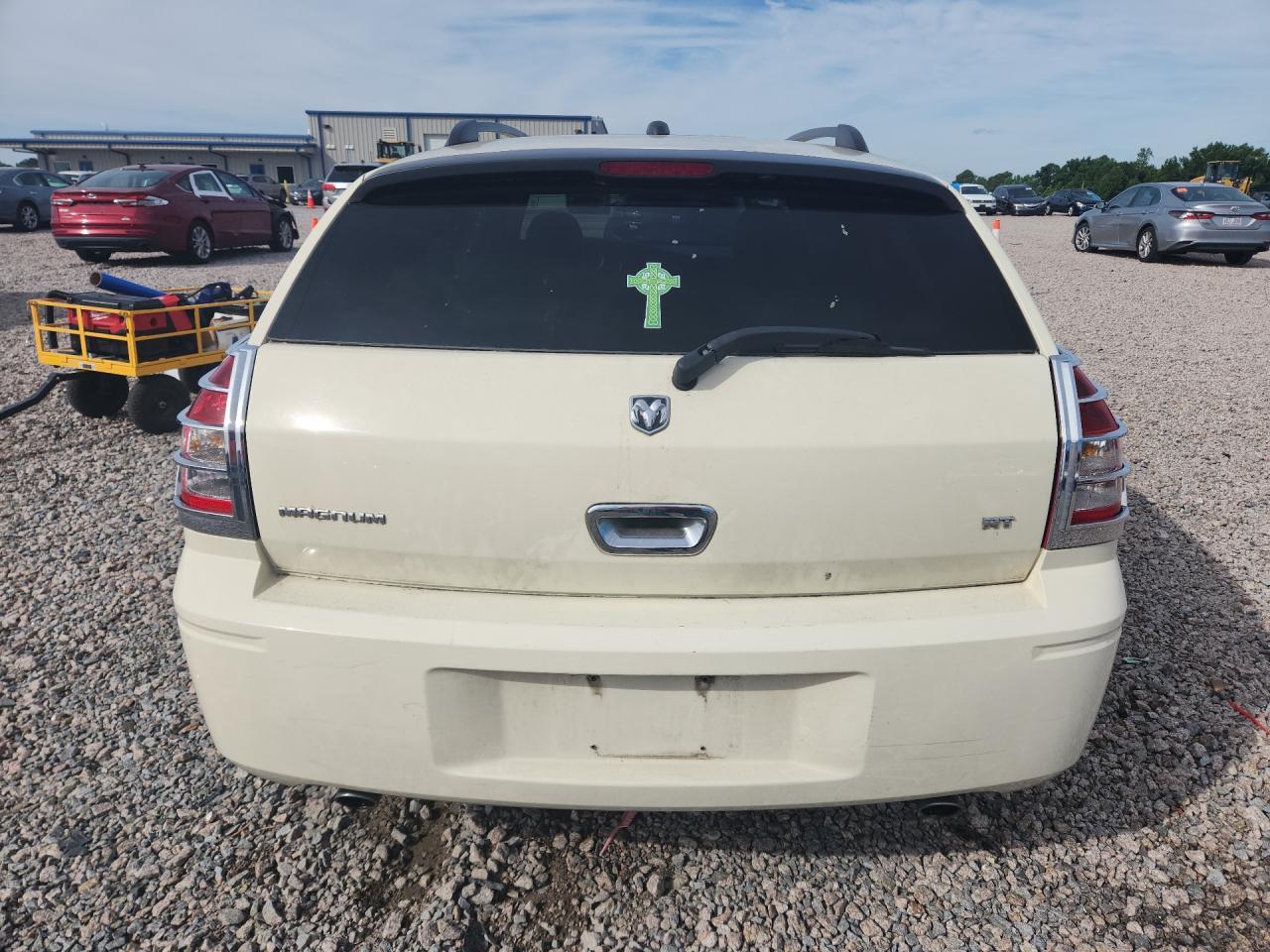 2005 Dodge Magnum R - Image 6