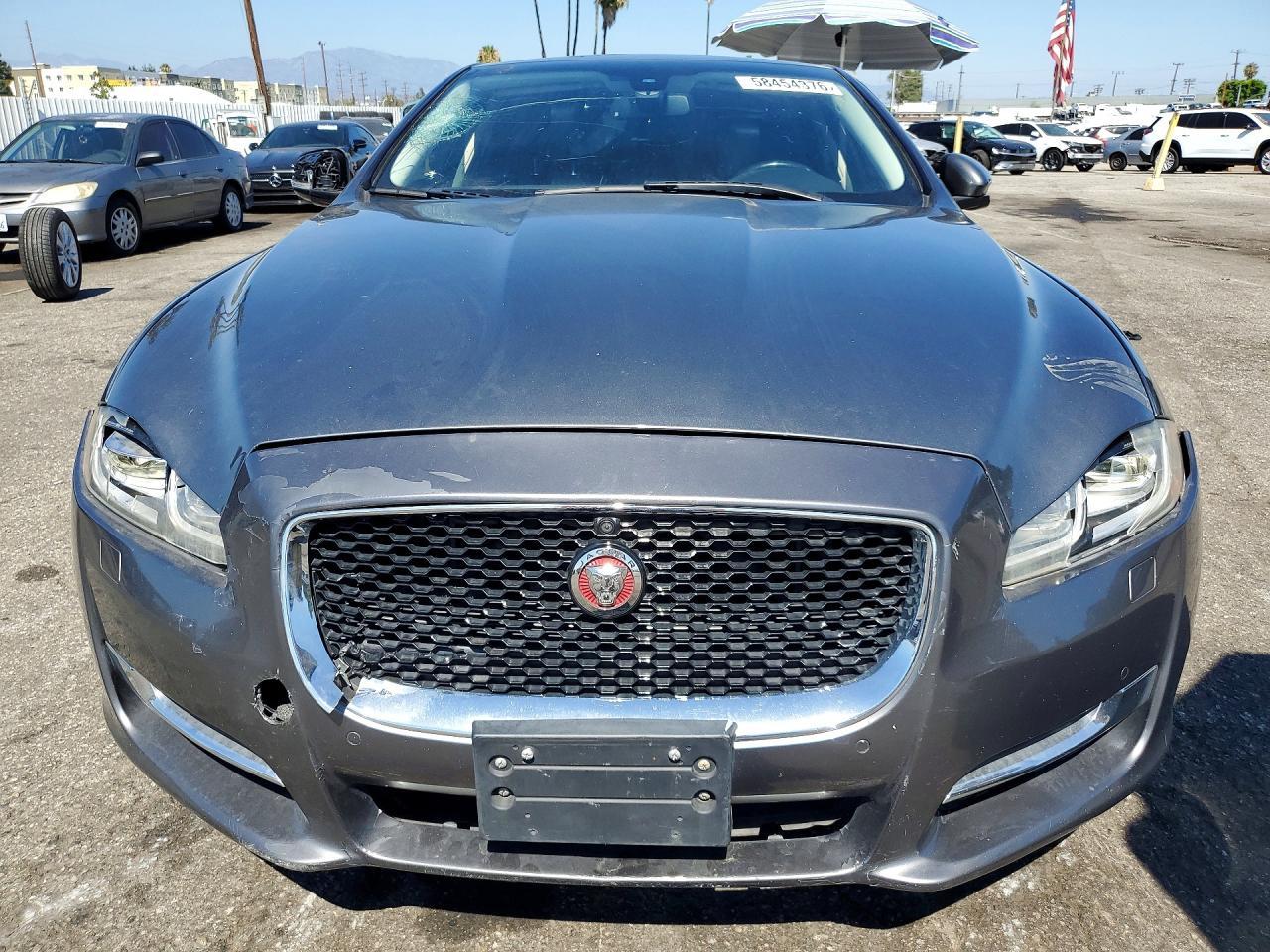 2016 Jaguar Xj - Фото 5