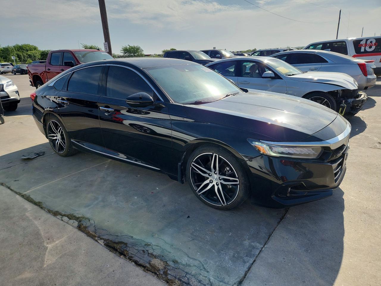 2021 Honda Accord Touring - Image 4