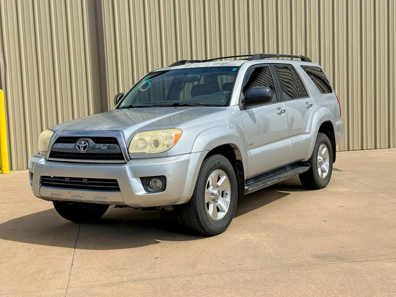 2008 Toyota 4Runner Sr5 - Image 2