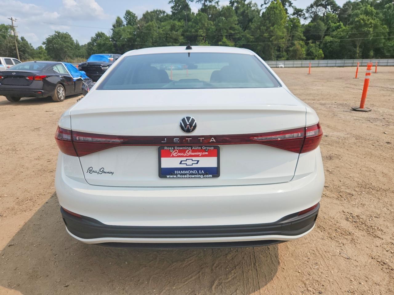 2025 Volkswagen Jetta Sport - Фото 6