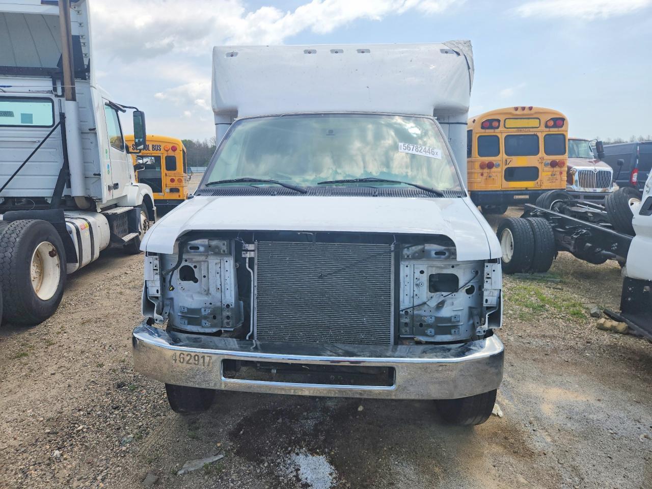 2022 Ford Econoline E350 Super Duty Cutaway Van - Фото 5