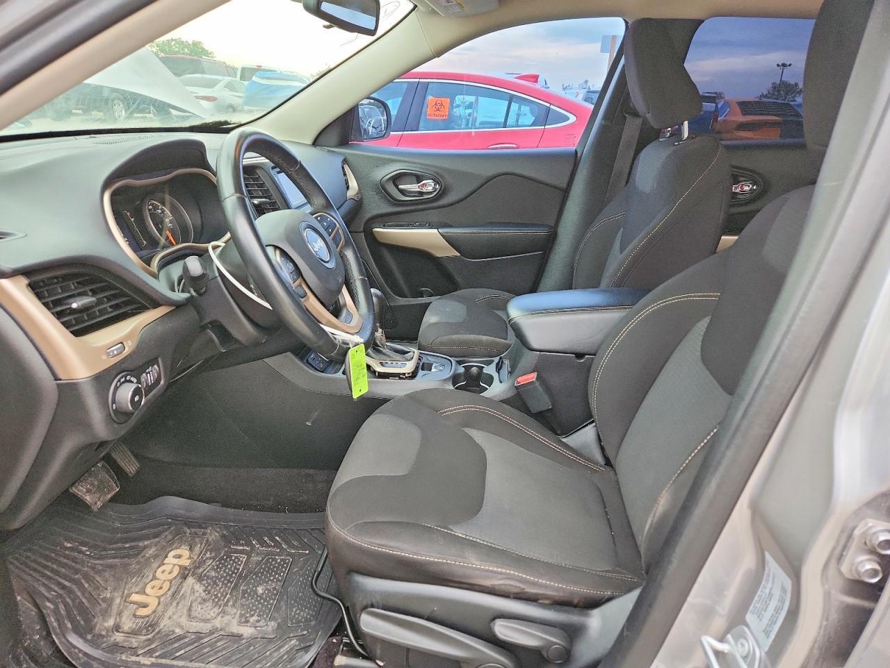 2017 Jeep Cherokee Latitude - Image 7