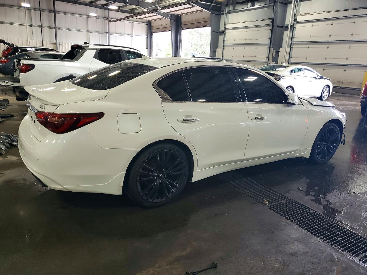 2021 Infiniti Q50 Sensory - Image 3