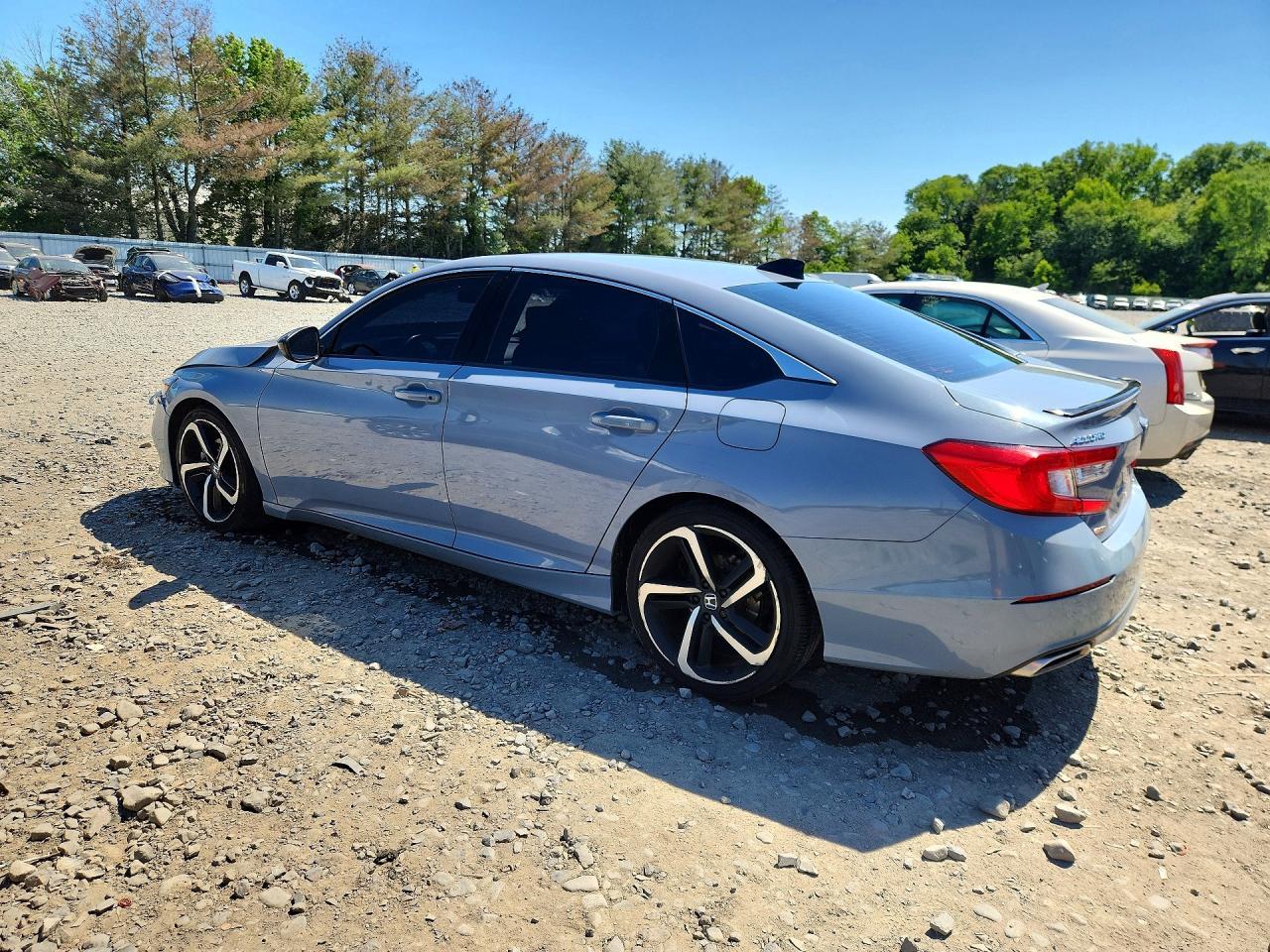 2021 Honda Accord Sport - Фото 2