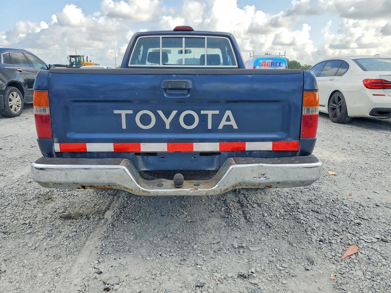 1994 Toyota Pickup Dx - Image 6